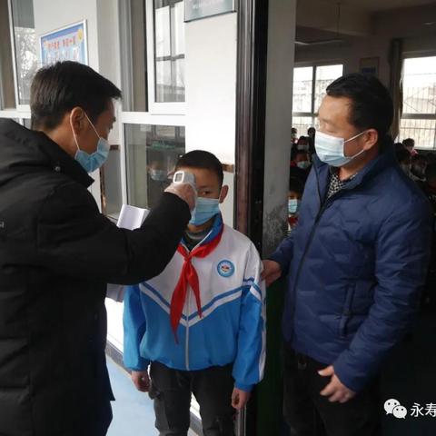 疫情最新消息今天，多地优化防控措施，专家提醒冬季仍需警惕