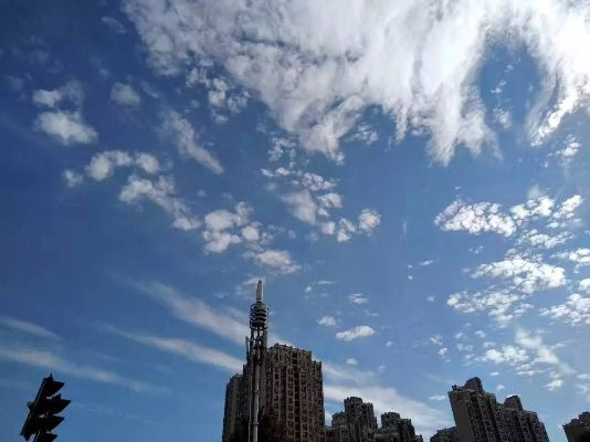 郑州的天空,这座城市的四季呼吸 郑州的天空,这座城市的四季呼吸