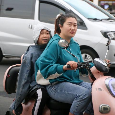 从全国降雨实时图看天气如何影响你的生活
